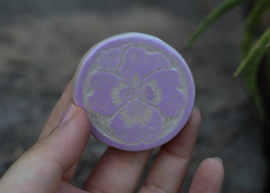 Pansy Magnet